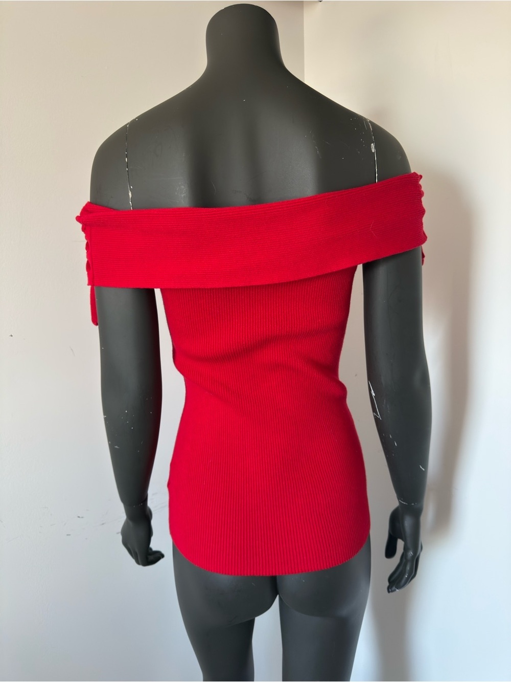 394. Le Chateau Off-Shoulder Red Ribbed Women’s Sweater Top - Picture 5 of 6
